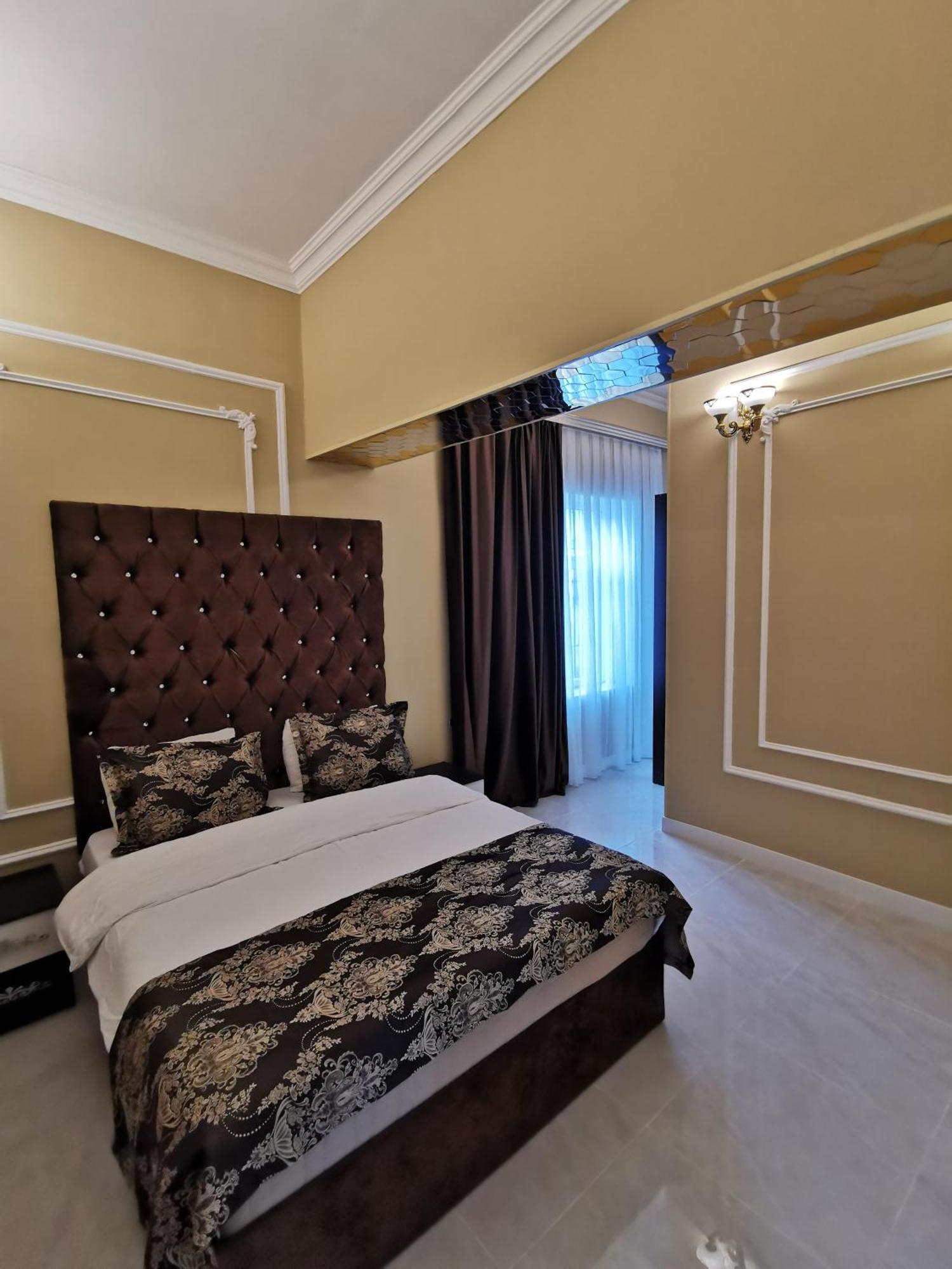 شقة Raffles With Pool
